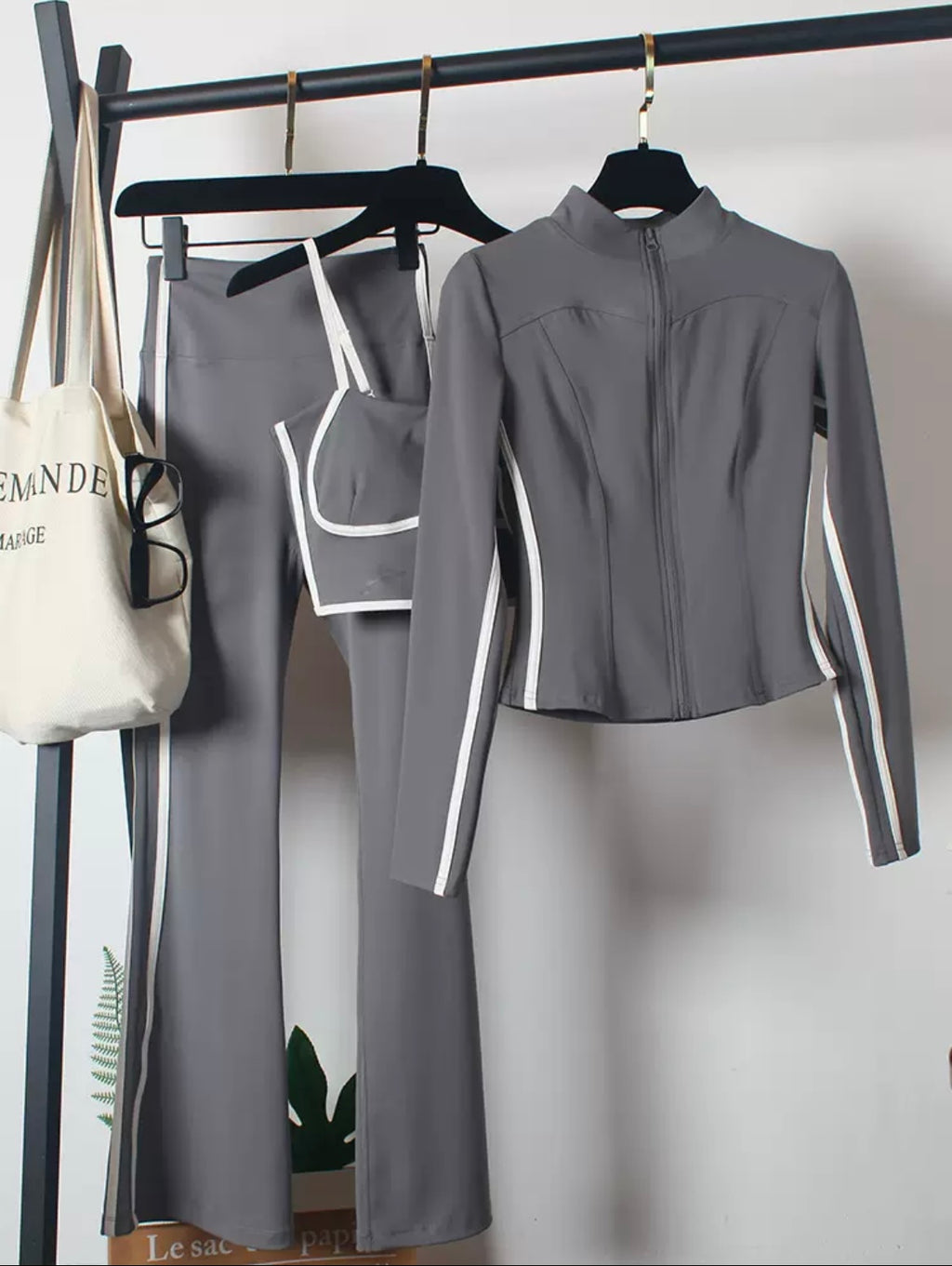 Women’s 3 Piece Gym Set Flared