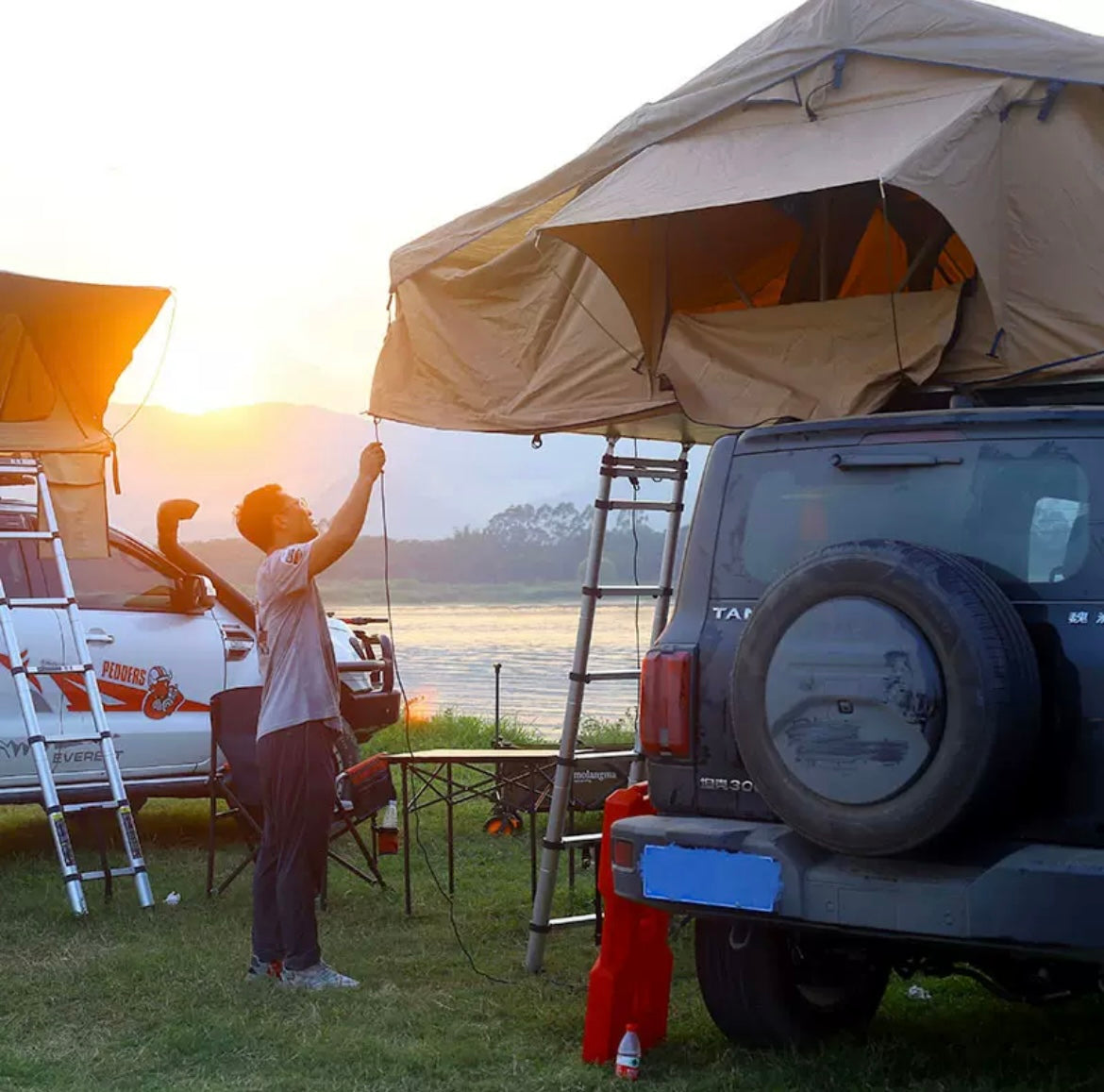 Roof Box Tent